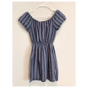 Universal Thread — off the shoulder dress